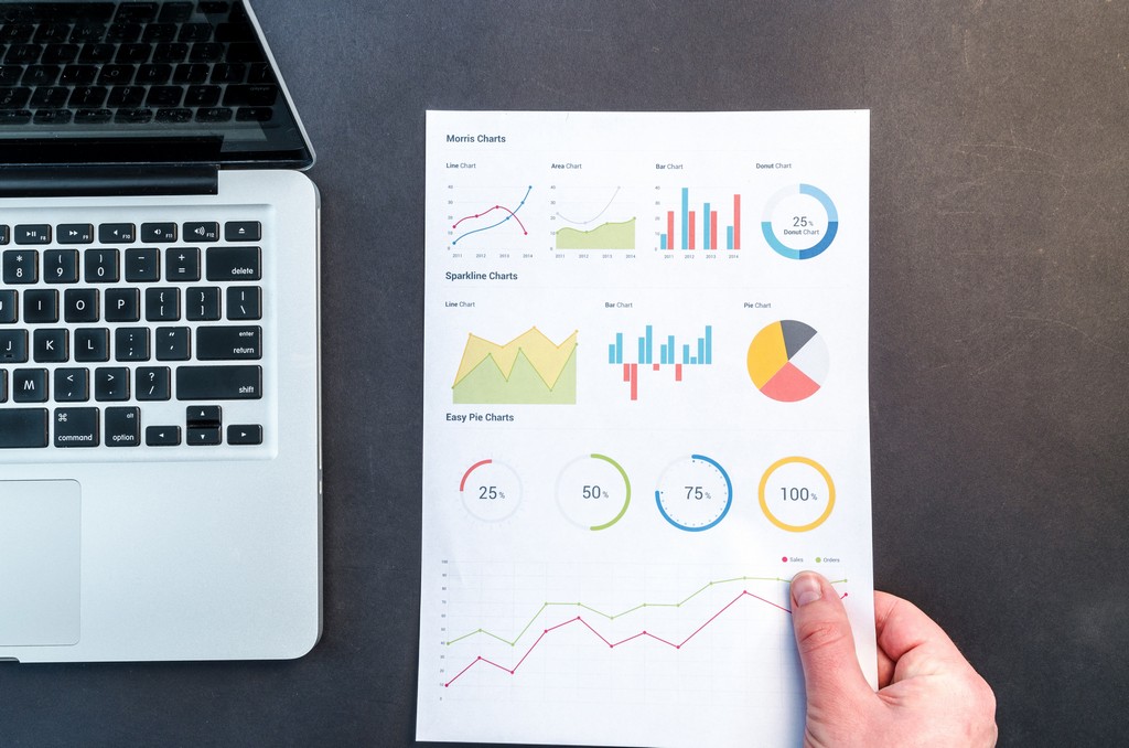 analytics charts computer 669612